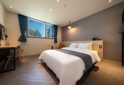 브루클린 호텔 깔끔한 침구