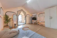 Taean Seascape Caravan Glamping Hotels in Taean-gun