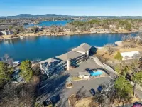 NEW Condo! Recharge with a Lake Wake Break!