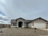 Peaceful home w/ large backyard patio