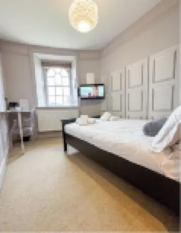 V Rooms Brunswick Square