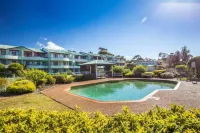 Fathoms 1 Hotels in Mollymook Beach