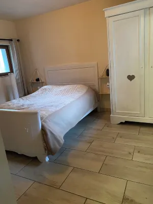 Apartment near Chablis in the heart of the vineyards