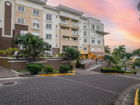 Mahogany Suites Отели в г. Веракрус