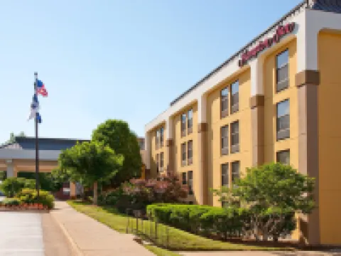 Hampton Inn Alexandria/Pentagon South Hotels in Mason