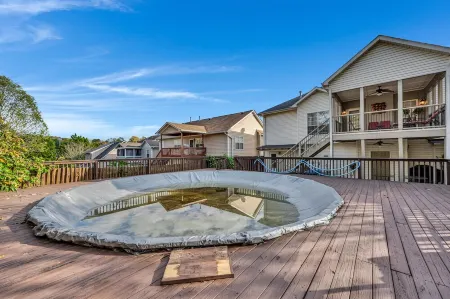 Hoover home in a quiet, convenient, and safe area