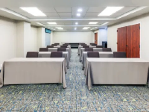 希爾頓歡朋套房酒店-塔爾薩伍德蘭希爾斯 塔爾薩縣酒店