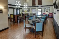 Hampton Inn Batesville - Завтрак