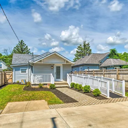 Family-Friendly Home Near Noblesville Square!
