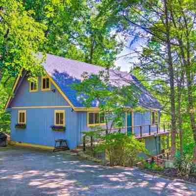 Mtn-View Gem in Lake Lure w/ Game Room & Fire Pit Hotel Exterior