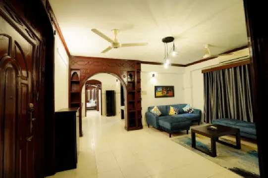 Gulshan Lovely 3-Bedroom Luxury Apartment Hotels in 