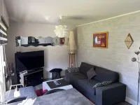 Zenith/Stadium/Expo Park/Sports Palace, Apt 2 rooms 4pers private parking