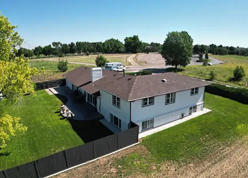 Luxurious Mountain View Home!