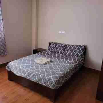 QueenMpalace Furinshed Apartments for short and long term close to Bole Airport Rooms