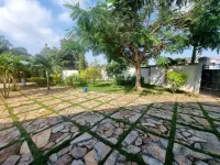 Cozy 2 bedroom apartment in the beautiful Aburi Mountains. Hotels in 