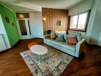 Modern Apartment in the center close to the sea Các khách sạn ở Giulianova