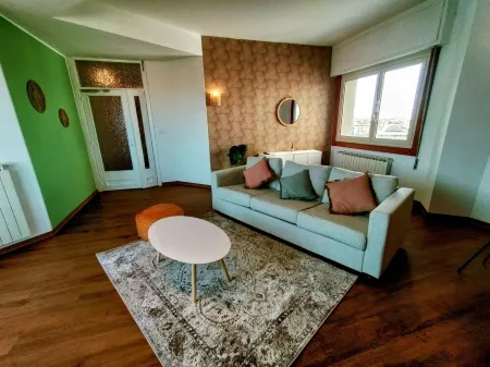 Modern Apartment in the center close to the sea Отели в г. Джулианова