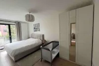 Prachtig nieuw appartement in Forest National Hotel in zona Albert