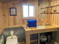 Enchanting 1-bedroom cabin in Willow River