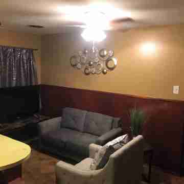 Charming 2-bedroom with Extended Yard, delightful Beaumont Others