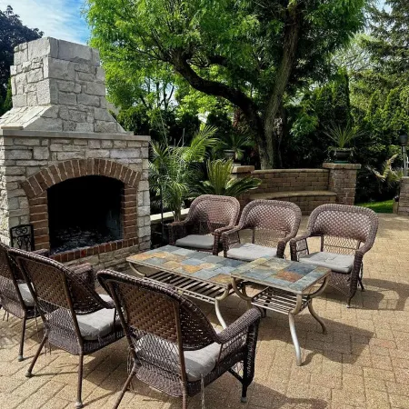 Luxury 5BR Family Getaway – Heated Pool, Hot Tub, Fire pit, Game Room,