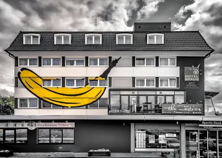 Art-Hotel Braun Отели в г. Орбис