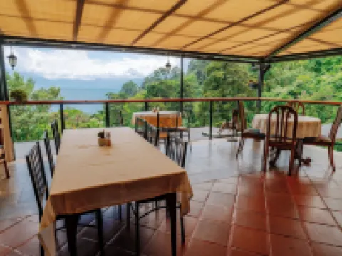 Jenna's River Bed & Breakfast Hotels in Panajachel