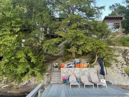 The Full Candlewood Lake Experience Hotel a New Milford