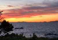 Villa Pieds Dans Leau Pointe de la Castagna - Baie Dajaccio - 12 Couchages Hotels in Coti-Chiavari