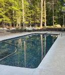 Charming private 3-bedroom on 3 acres in Sebago, Pool, Hot Tub, Large Firepit