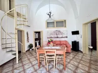 [A stone's throw from the Historic Center] Albina's House