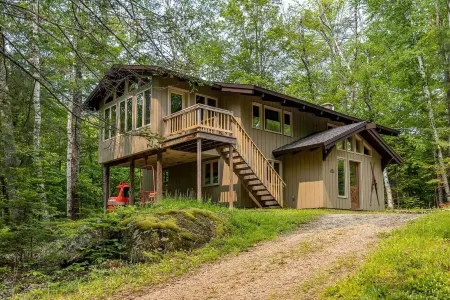 Chalet in the Trees in Jackson, New Hampshire