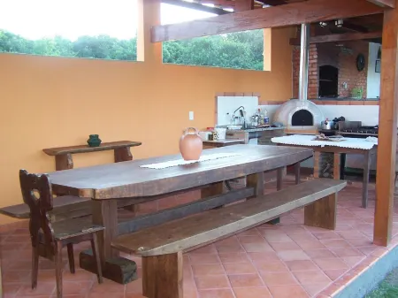 Casa de Seis Suítes, um Quarto e Duas Salas. Paraíso na Beira do mar