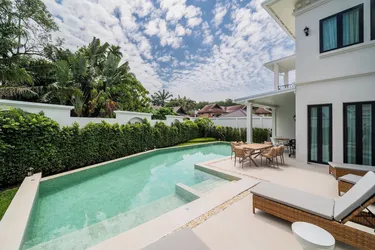 รูปภาพของฟิฟท์ เอเลเมนท์ พูลวิลล่า บายเอ็นแอลเอ