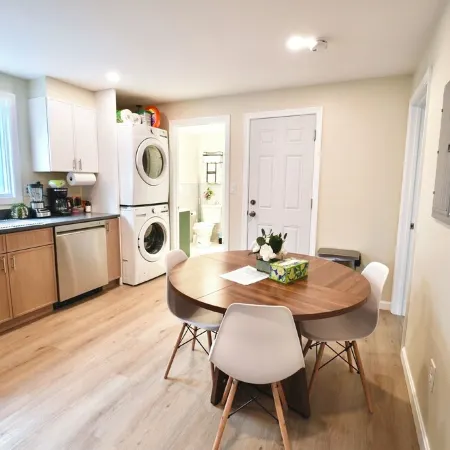 Spacious 4BDR/2BA- Walk to T-Station- Minutes to Boston
