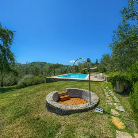 Villa with private swimming pool on the Florentine hills 25 Km from Florence