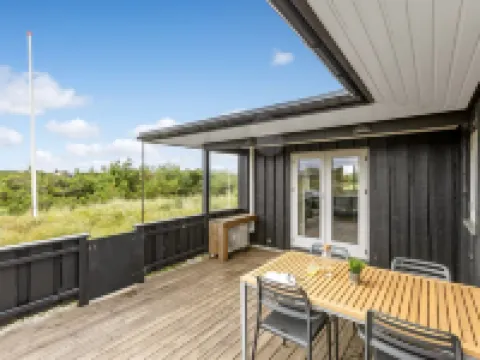 "Iken" - 500m from the Sea