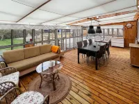 "Erblin" - 250m from the Sea