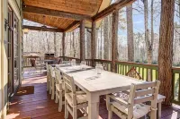 Luxury Mountain Home: Golf, HotTub, Mountains, Lake, and Trillium Club Amenities