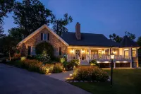 Tranquil Family Retreat - for 10! - 4-Star