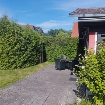 comfortable holiday house at lake Fleesen - 250m from water, Mediterranean ambie