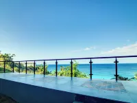 Luxury Oceanfront Villa Fully Staffed Hotels in Tower Isle