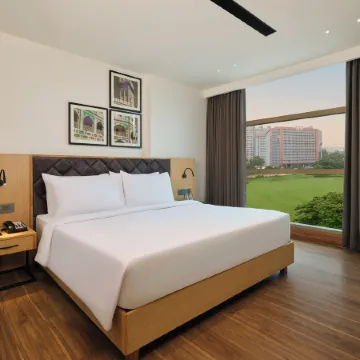 Regenta - the World Surat