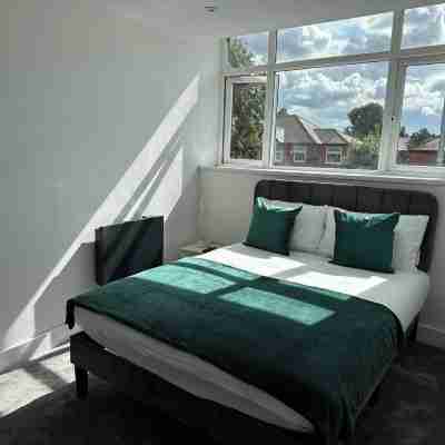 可容納6人/免費停車/老特拉福德/距離市中心20分鐘 Others