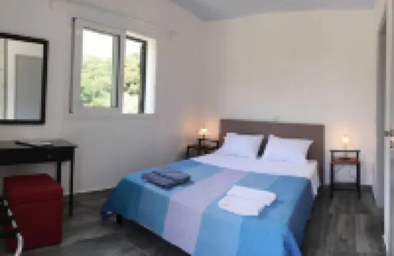 Villa Verde with Outdoor Jacuzzi