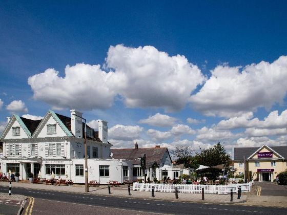 Premier Inn Southend-On-Sea (Thorpe Bay)