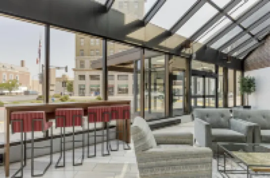 Executive Residency by Best Western Waterloo  Cedar Falls