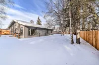 Kenai Home w/ Fireplace < 10 Mi to Big Eddy! - WiFi