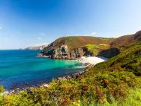 Bungalow in Pendeen with Stunning Sea Views