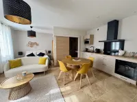 Logement Big Boss Hotels in Lussac